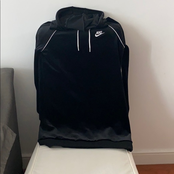 Nike black velvet sweater dress - Picture 2 of 2